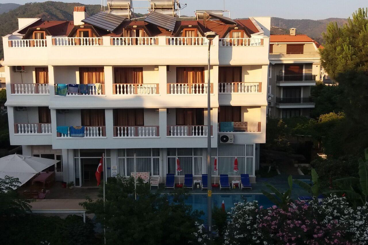 Uenver Hotel 阿达纳 外观 照片